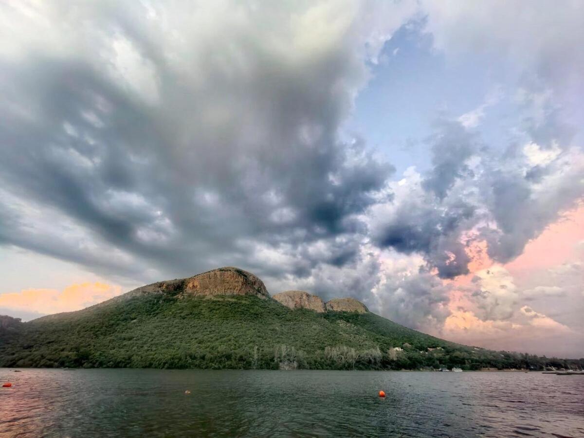 Wakanda On Dam Hartbeespoort